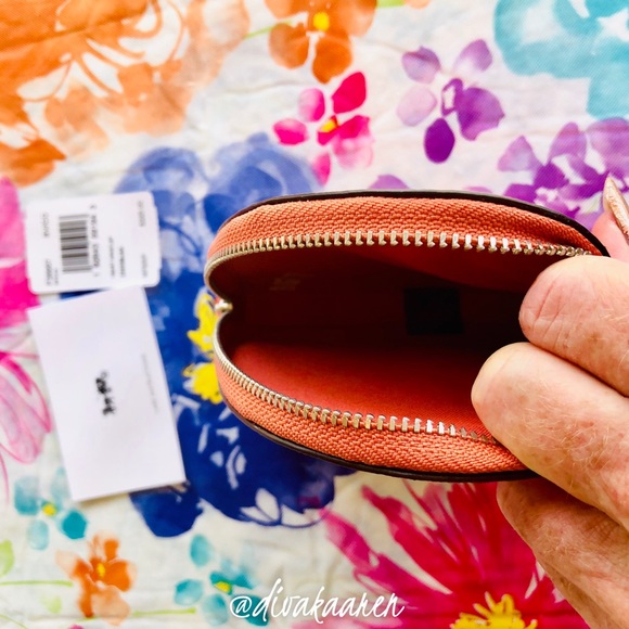 COACH Heart Wristlet Coral Silver - Picture 5 of 11